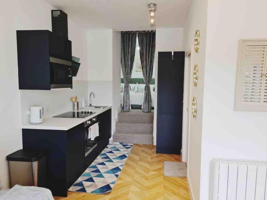 Penlea ~ 1 Bedroom Flat With Harbour View ターバート エクステリア 写真